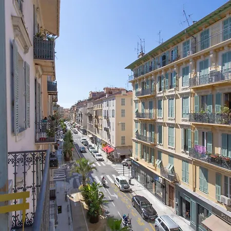 Apartman Gioffredo Furnished Flat *